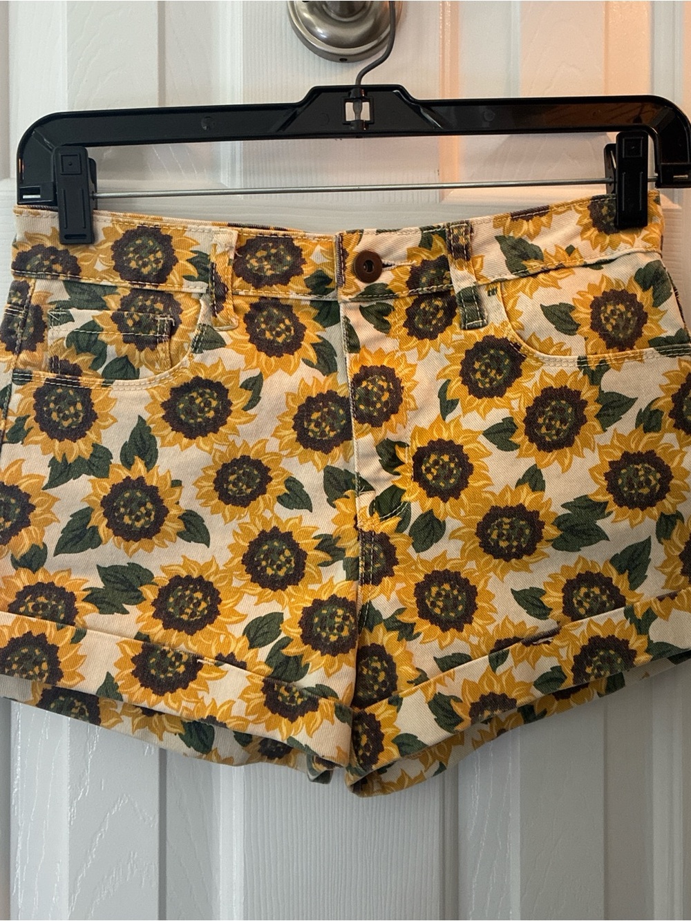 Forever 21 sunflower shorts